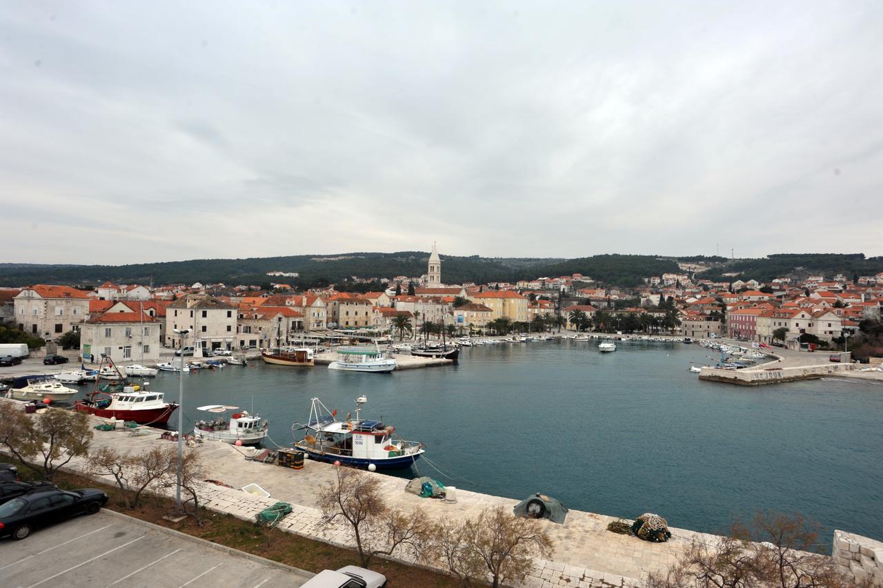 Apartments M&J Supetar Dış mekan fotoğraf